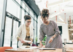 career-page_img_store-design